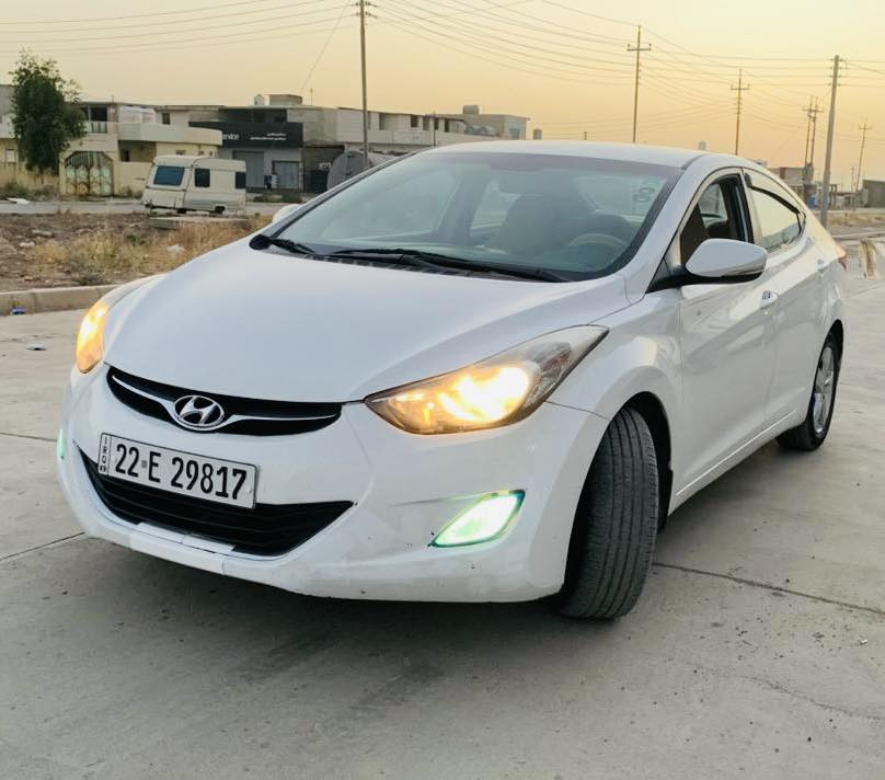 النترا2012 اتوماتيك بدون صبغ محرك1600 رقم و سنوية جديد سعر 109و مجال ***********
