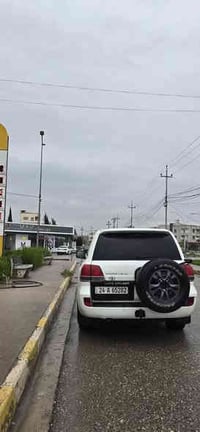 لاندكروز مونيكا • ٢٠١٠ • ١٩٧٠٠٠ كم