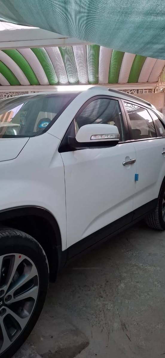 سورنتو موديل ٢٠١٥ محرك 6 سلندر 7 راكب بصمة. كشن كهربائي بردات مري شفط  حدادية جديده أمامي خلفي بدون صبغ صندق الخلفي مبدل فقط حسب ماموضح بالسونار بدون ضربه رقم ديالى انكليزي بأسمي سنويه لعام ٢٠٣١ ..تفاصيل أكثر الاتصال عبى هذا الرقم ***********
