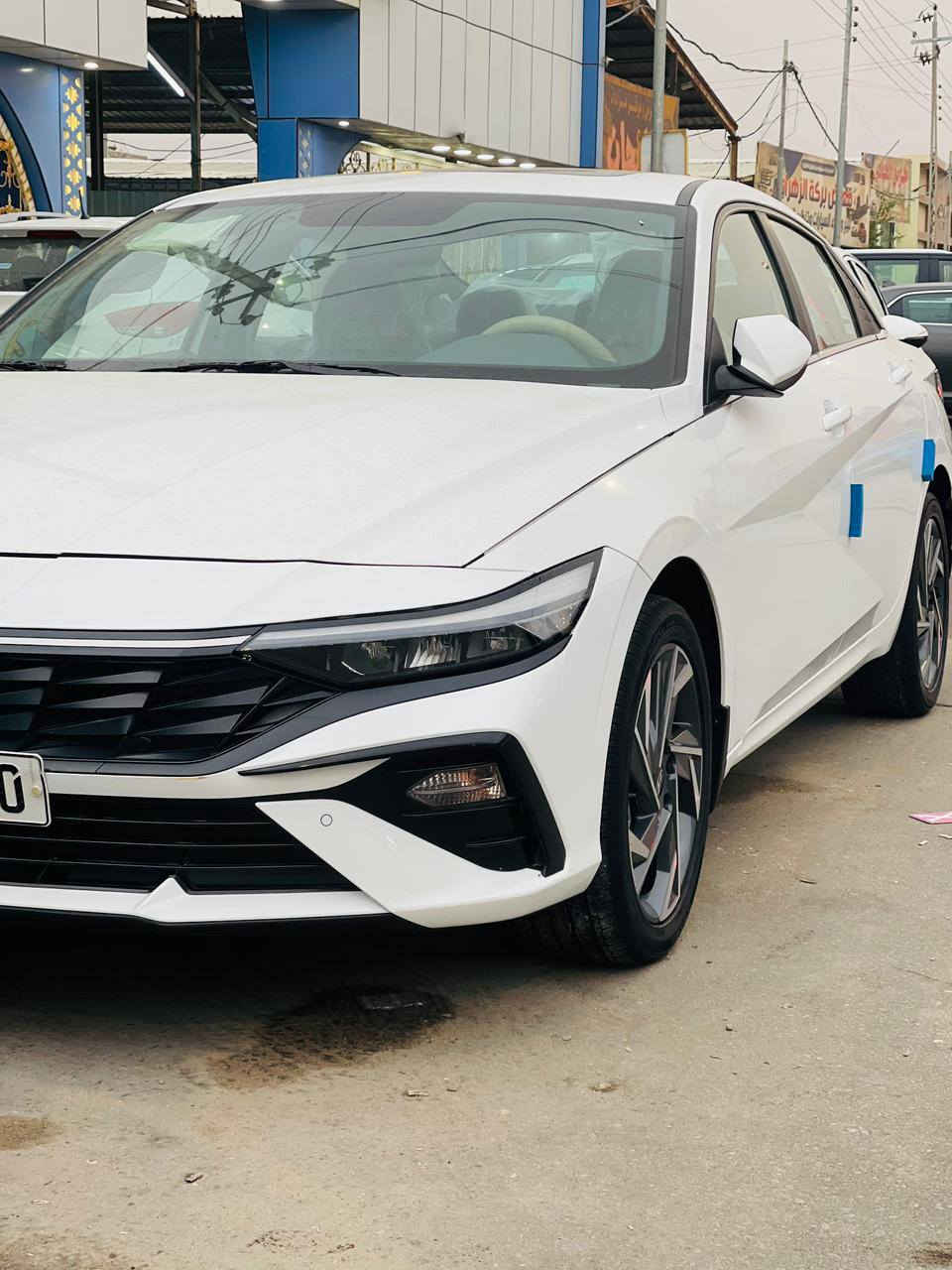 النترا خليجي /2024
فووول مواصفات 
محرك 2000 ✅
مرقم ذي قار27 ✅
ماشيه 61 ام الضمان✅
شاشه ديجتال✅
بصمه ✅
تشغيل عن بعد ✅
تحكم سترين ✅
جنطه ذكي كهربائيه✅
فتحه سقف✅
حساس لايت✅
حساس امامي بلاد✅
حساس خلفي بلاد✅
تبريد قطعيتي ✅
جي بي اس ✅
كاميرا خلفيه دواره✅
نظام تشغيل الكامرات✅
شاشه كبيره اصلي ابل كار بلي ✅
نظام ترحيب مري شفط✅
نظام مود درايف إيكو_سبورت_عادي ✅✅✅🚗
5ويل كب كروم حجم 17 ✅
لد امامي نهاري✅
شباك نيكل✅
مانع انزلاغ ✅
مانع انحدار ✅
لايت عدسه زنون ✅🛸
جهاز موازنه ABS 
مكان السياره ذي قار الناصريه 📍
***********
