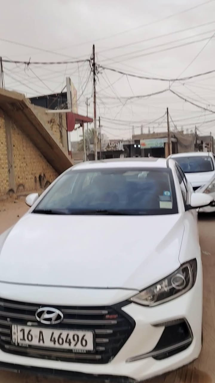 سلام عليكم سيارة موديل 19 خليجي سوبر السيارة رقم السياره 16 بسمي المكان النجف بيها بس اثنين بيبان امبدلات أصلية صوب السايق والبصفها ابو الستوتة مزكهن واني بدلت اثنين أصلية لا متعورة تكمه ولا شي سعر السيارة 135 مكان السياره حي القادسية رقم التليفون ***********
