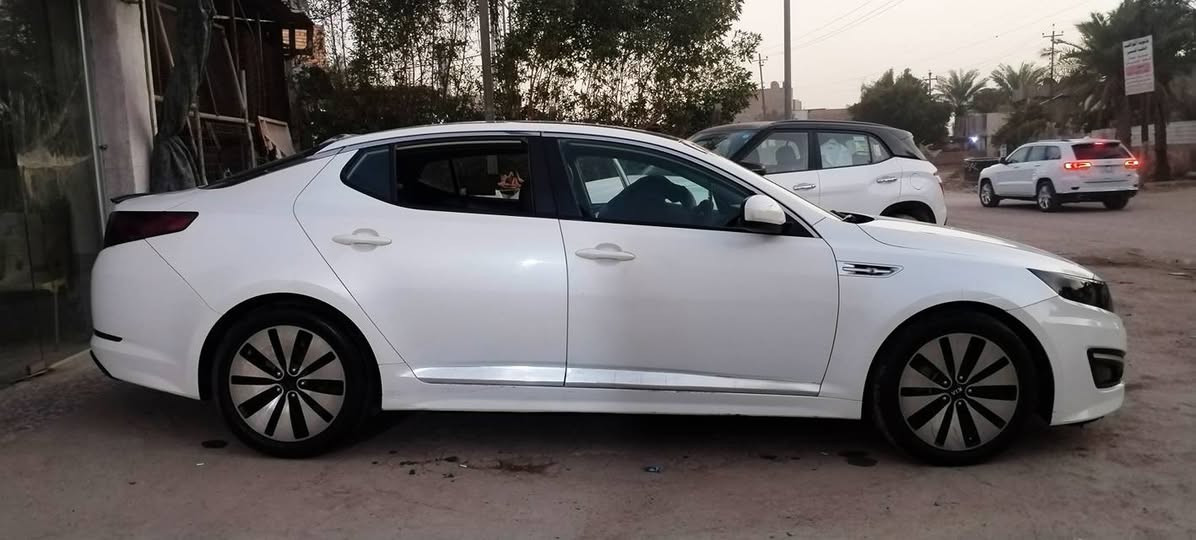 للبيع ٢٠١١
بيها باب الصدر وجاملغ السايق
والزاوية مال البنيد من انضرب جاملغ السايق
شوية تأذت واضحة بالصورة 
مكفولة كير ومحرك وتبريد
تايرات جديدة صارلها شهرين من بدلتهن 
نقصها مشط ستيرن والحدادية امامية نص ونص
عندي بيها وكالة سنويتها نافذة 
سعرها 105 ورقة


**إذا كنت صاحب هذا الإعلان وتريد حذفه لأي سبب، رجاءا أرسل رسالة إلى الدعم الفني**