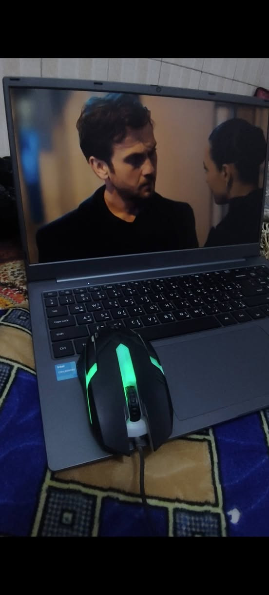 💻 𝐀𝐜𝐞𝐫 𝐏𝐫𝐞𝐝𝐚𝐭𝐨𝐫 
معالجها سيليرون
رامها 8كيكا
الهارد 256كيكا
شاشه 15.5 ips fhdا 
ستعمال شهرين سعرها سهل
عنوان حله حي نادر 
📞 للتواصل: اتصال أو واتساب على ***********
