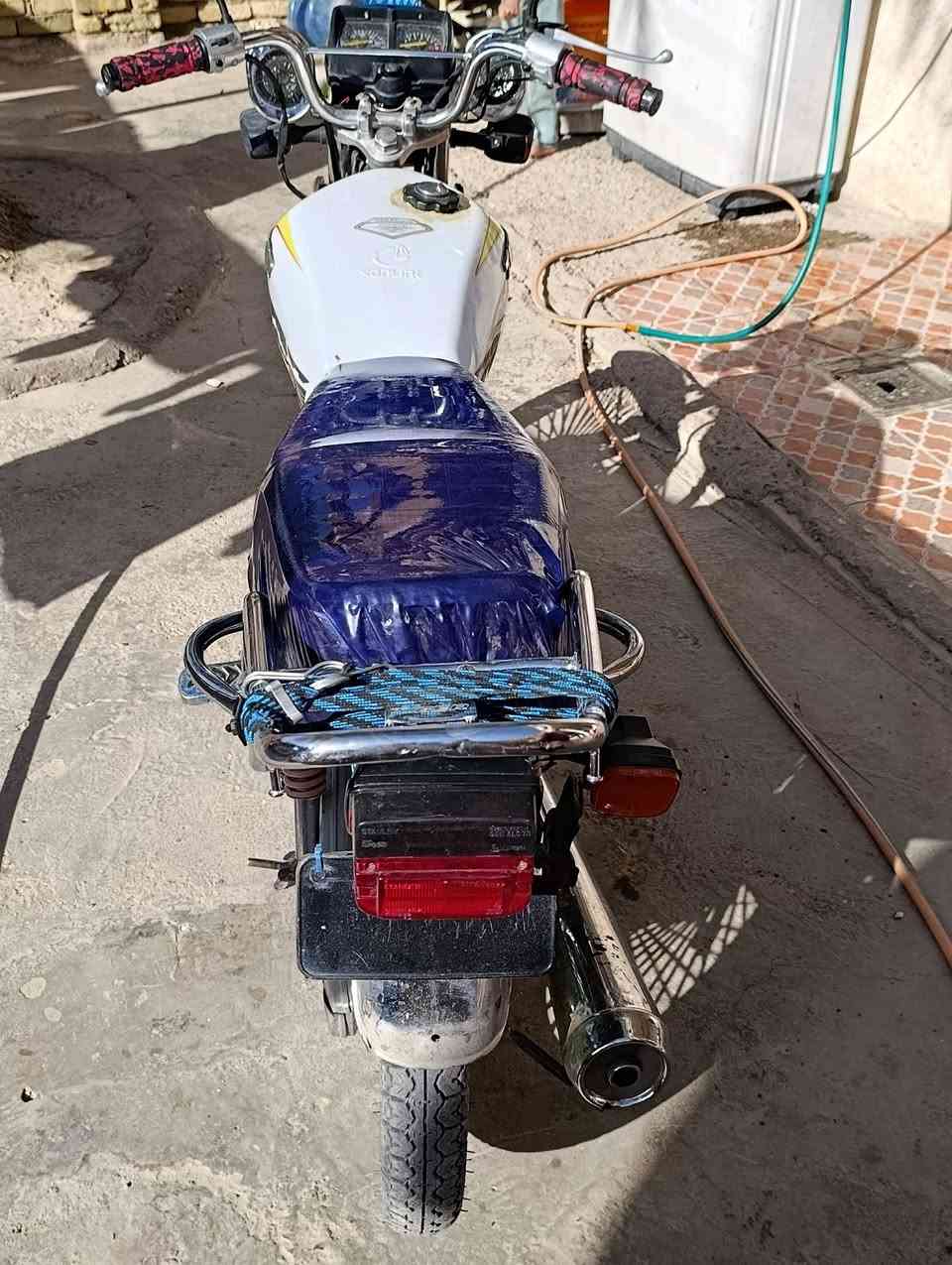 سلام عليكم شباب البيع درجة تايكر موديل 2018بلاديه سعر 400محرك بلادي مال شركه محرك  ناعم ***********عنوان ديالى المقدادية شهربان بيهه مجال بسيط
