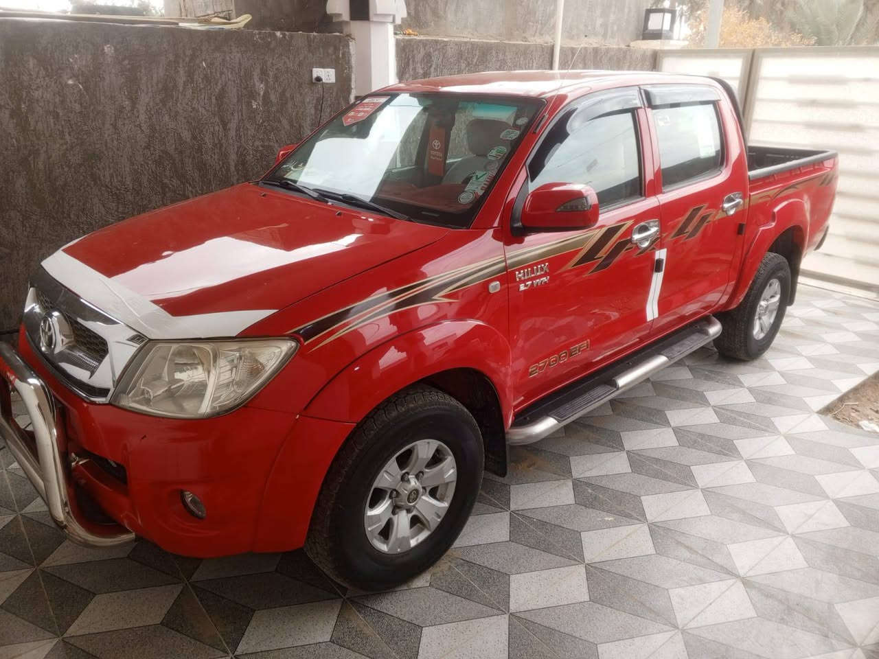 تيوتا 9 شمالي فور ويل بي جاملغ فقط محرك مفتوح شغل درجه اولى سياره جاهزه تحويل ثاني يوم بسم جيراني سعر 170 وبي مجال مكان سياره انبار هيت ***********
