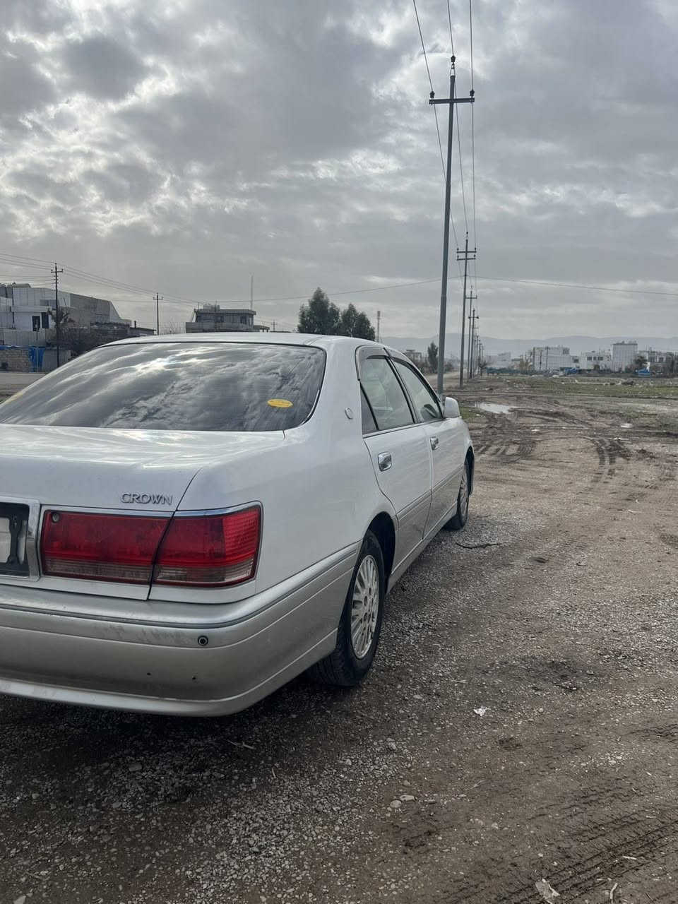 مه ليكه موس ديفوري بجوك
موديل 2002
مواسفات 2دوگمه ي په رده ي نه جف
كامل مسروف بيته قه وره قه
كامل عه شياي ناوسنوق
تايه ي 100/70پيوه يه
سوكاني خوشه له مس وهه موشتيكي مه زبوته
سقفي شوشه يه لاشه ي يه ك شوختي پيوه يه
بوياخي  اروپايه ك پارچه به شه رتي سونه ر
گيرومه كينه ي سفر163هه زاروشتوه
سه ياره كه جاهيزه 
كؤدي هه يه

سعري50معمله يكم 

ناونيشان هه لبجه ي تازه
ژماره /***********
