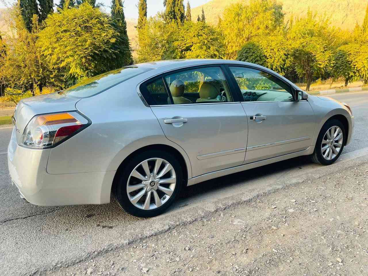 نیسان ئەڵتیما 2011 خلیجی 
بێ بۆیاخ 
بەشەرتی گیرو مەکینە 
200 ھەزار روشتووە 
سەنەوی تا ٢٠٣٠تازەیە
زۆر بە جوان و خاوێنە ماوەتەوە 

نرخ : داوای بکە لە کۆمێنت ڕاستەوخۆ بۆت دێت 🤖 

سەیاکە هەتا بڵێی پاکە زۆر بێ مەسرەفە 
تەقە و رەقەی تێدا نیە 

بۆ زانیاری زیاتر پەیوەندی بە خاوەنی 

***********
