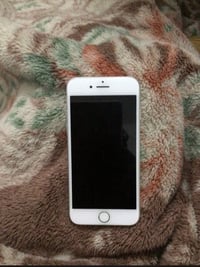 ايفون ٨ • ٦٤ • بطارية ٨١