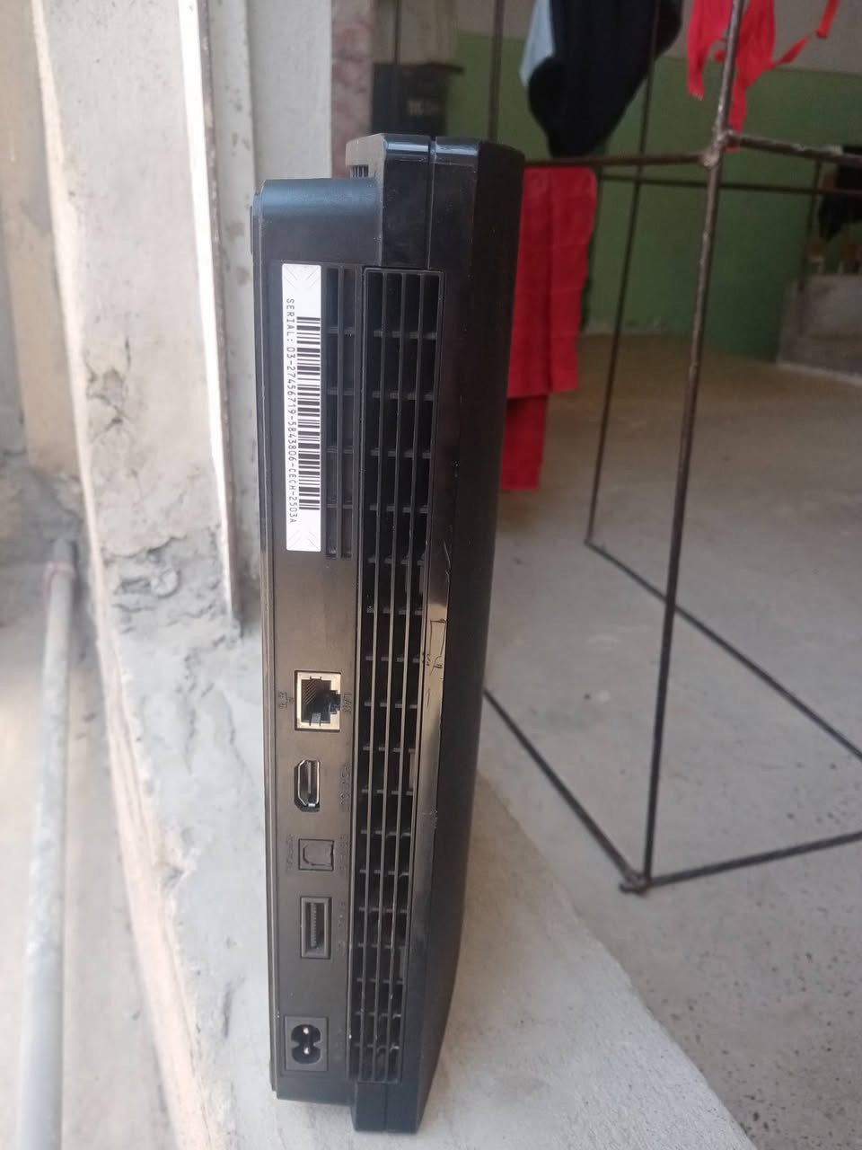 السلام عليكم ابلي 3 للبيع الجهاز نضيف ما مفتوح مال بيت وملحقاته ويه كامله سعرو 125 بي مجال للستفتده عله هاذه الرقم ***********
