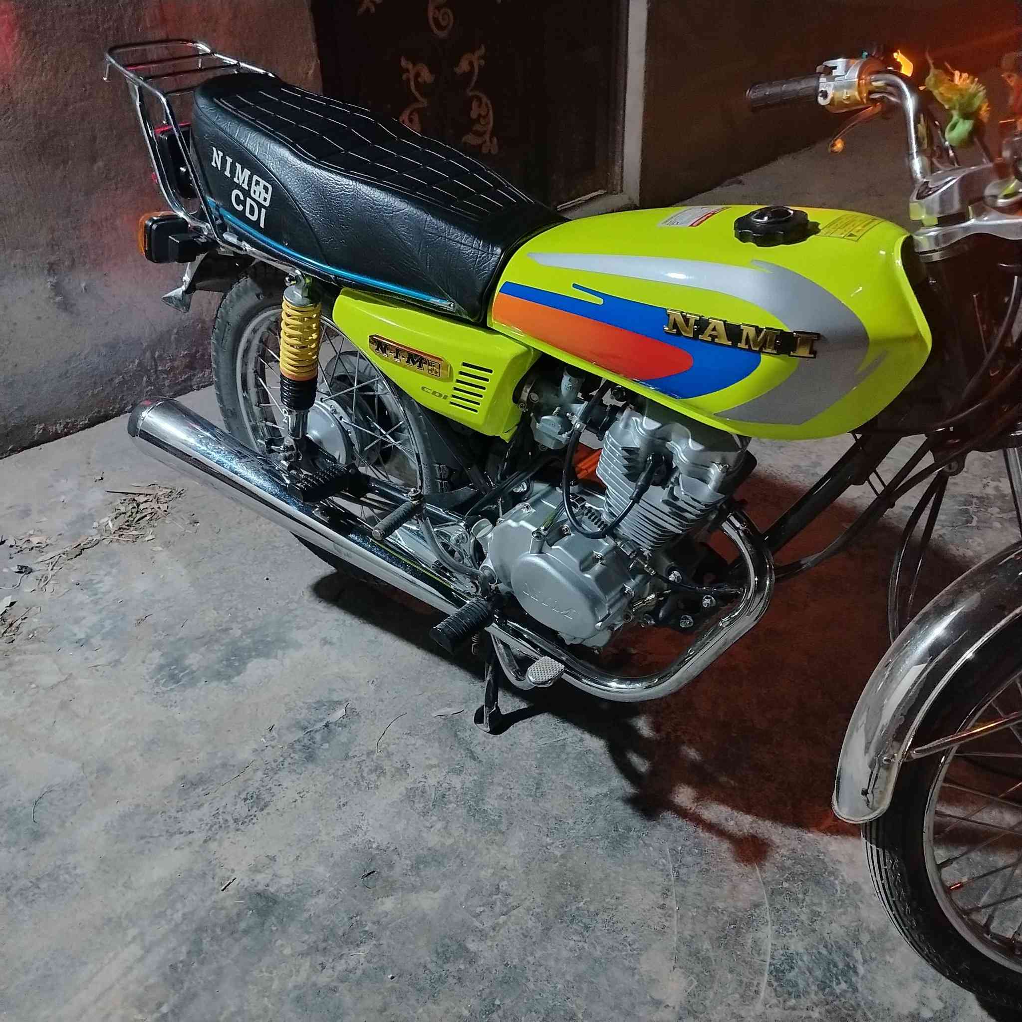 سلام عليكم اربعه كير للبيع لو تفاحي الدراجه حلوه ونضيفه شوفت عينك امتياز أوراق اسكنر 
مكاني كربلاء الكنطره البيضاء السعر خاص  الخاص مفتوح


**إذا كنت صاحب هذا الإعلان وتريد حذفه لأي سبب، رجاءا أرسل رسالة إلى الدعم الفني**