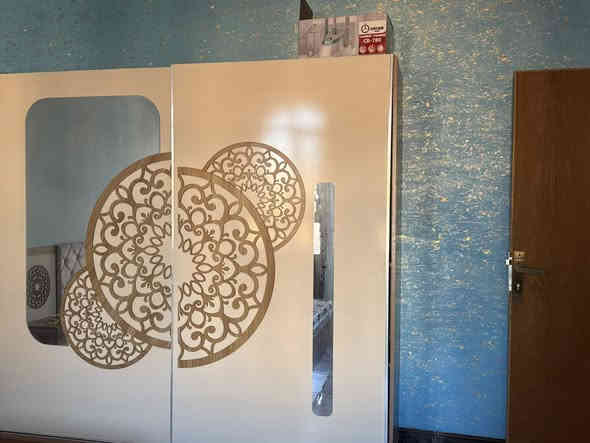 للبيع غرفة تركية خمس قطع كنتور سلايت مكاني الزراعة 
للتواصل***********
