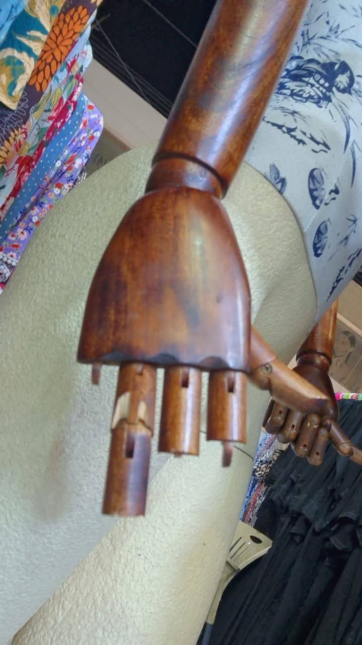 مليكانه للبيع السعر ٥٥ الف


**إذا كنت صاحب هذا الإعلان وتريد حذفه لأي سبب، رجاءا أرسل رسالة إلى الدعم الفني**