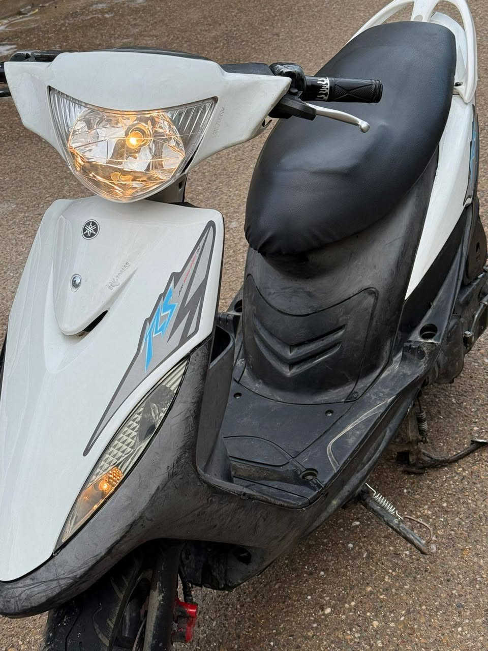 سلام عليكم دراجه ماكس عدله بلادي 49 نكره سلف هندر نضوح تبخير ماكو داخل ملح كلها ملح.دراجة 🗽🚴🔥 بيها صالنصه اصليه رياضي ويل كب اصلي خير من الله دراجه كهربائيه شغلات كلها 🫥💥 رايدها ٧٠٠ بيها مجال شي قليل مكاني بياع شارع قطره ندى 🤍 رقم الهاتف ***********
