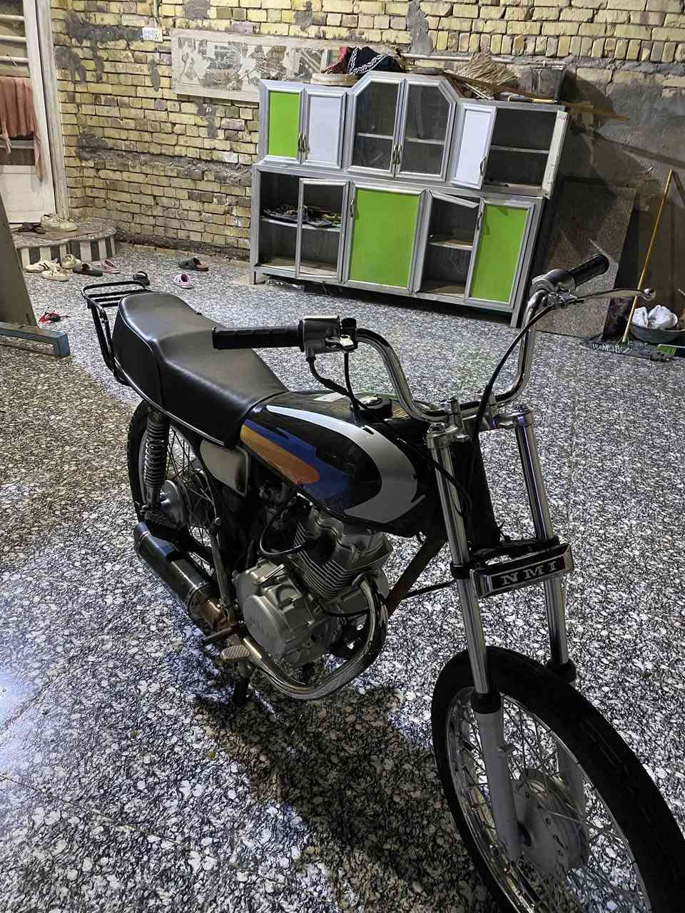 السلام عليكم دراجه ايراني تعمير ' نامه المكينه وتفيلس ما مفيلسه ' دراجه نضيفه ' وصارلها مضمومه حوالي خمس اشهر ' السعر ٧٠٠ 'متواجد بس ع رقم ***********
