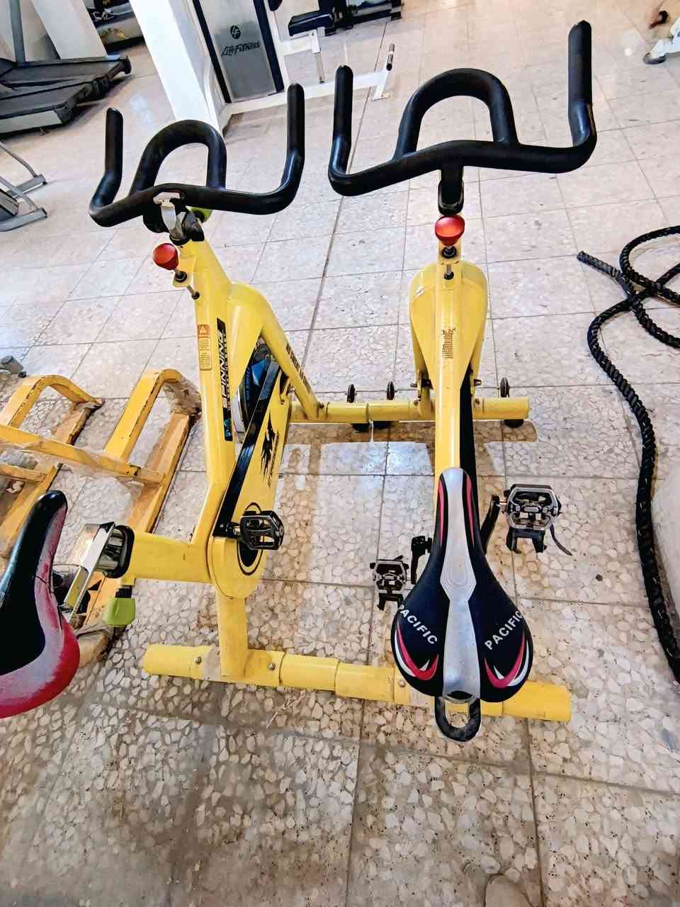 للبيع 2 جريات تكنوجم جبلي وعادي شغالات القطعة على 700
1_ اوبتكل لايف فتنس (300 الف )

1_اوبتكل NAUTlLuS ( الف  200 )

1_درج لايف فتنس( 100)

2بايسكلات الصفر  القطعة على (150)

1_ملتي جم (100الف)

1_عقلة لايف فتنس  (250 الف)


**إذا كنت صاحب هذا الإعلان وتريد حذفه لأي سبب، رجاءا أرسل رسالة إلى الدعم الفني**