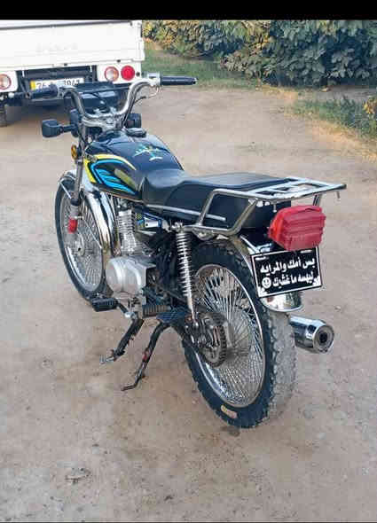 سلام عليكم تايكر البيع موديل ٢١ وراق كاملة سعر ٤٢٥ وبيه مجال محرك  مامفتوح شري***********
