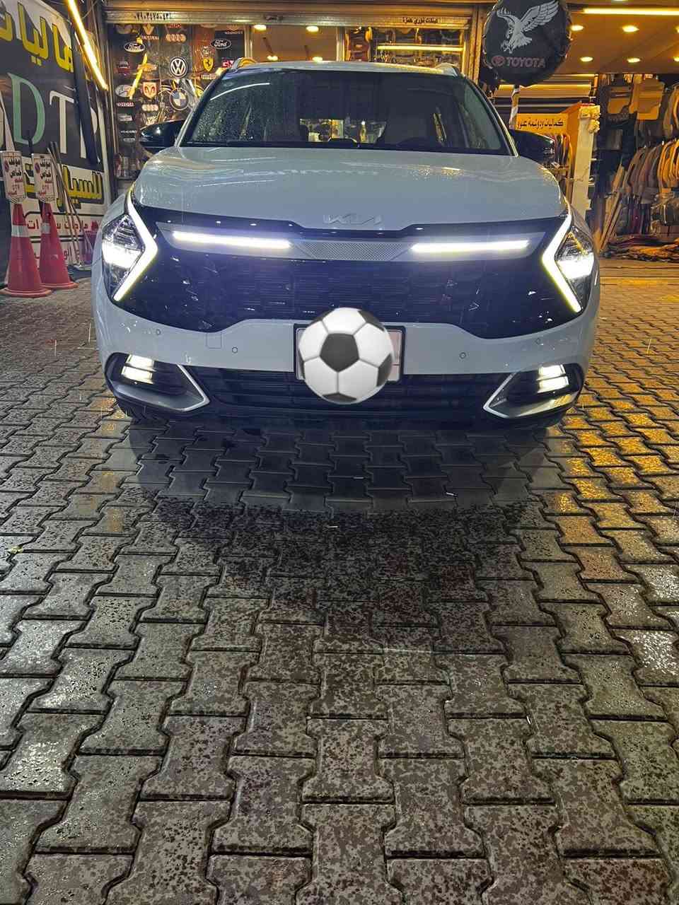 السلام عليكم
سبورتج 2023 خليجي

ماشية ٣٤ الف كيلو

رقم بغداد

📌اللون ابيض

ضمان خمس سنوات
بيها بارد  بسيط باب خلفي عكس السايق وشخوط
كل تبديلات الدهن بالوكالة

📌المواصفات

📌بصمه+بصمة ابواب

📌نضام ترحيب عند الاقتراب

📌كراسي كهرباء

📌اريل نفكيشن

📌شاشه تاب 

📌حساس امامي خلفي

📌سايد بريك بصمة

📌مود درايف اربع وضعيات قيادة

📌اوتو هولد

📌نضام منحدرات

📌نضام مانع انزلاق

📌5ويل

📌بصمة عدد 2

📌كامرة خلفية

📌تبريد قطعتين

📌فول تحكم إستيرين

📌شفتات إستيرن

📌شاحن واير ليس

📌لد امامي ليزري

📌تدفئة كشنات+ستيرن

📌مري قابله للطي

📌شاشة لمس ابل كار بلي رقمي

السعر ٢١٠ وبيها مجال بسيط

***********
