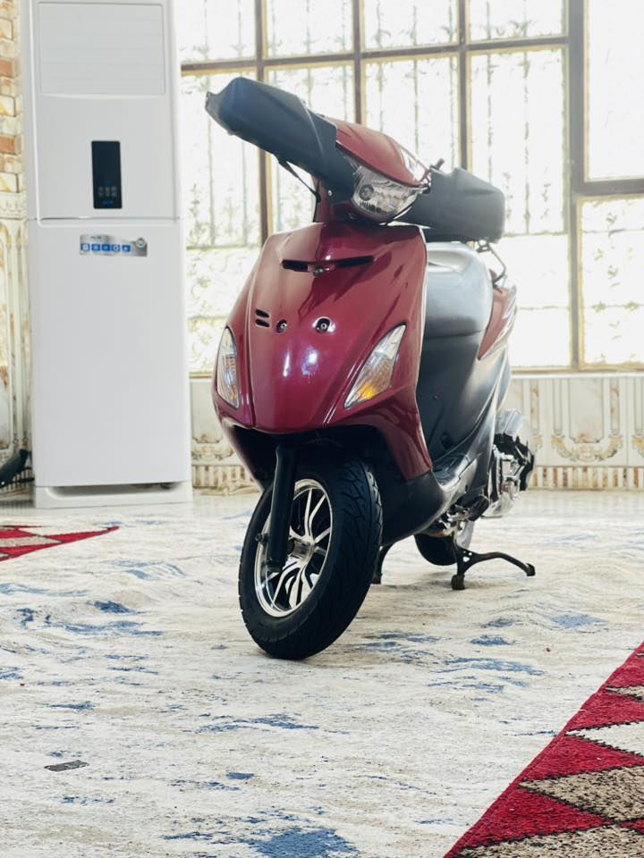 ادرس ياباني حديث مكينه مفتوحه مره وحده رايمر مكينه خرسه ناعمه تخبل شلعه ومعدل مكاني كوت ***********
