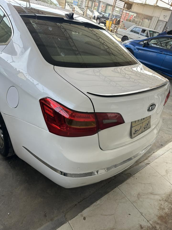 كادنزا خليجي vip
فول الفول 
بيه ٥ قطع صبغ ابيع حزام للجماليه
بيع او مراوس 
السعر ١٠٠$ وبيه مجال بسيط
مكاني بياع او سيديه 
والاتصال *********** 
محرك مبدل جديد v6
بيه منظومه مال غاز شغاله
صدر نظيف بيه الخلفي فقط نص عمر 
تخم تاير
داخل جلد نظيف
