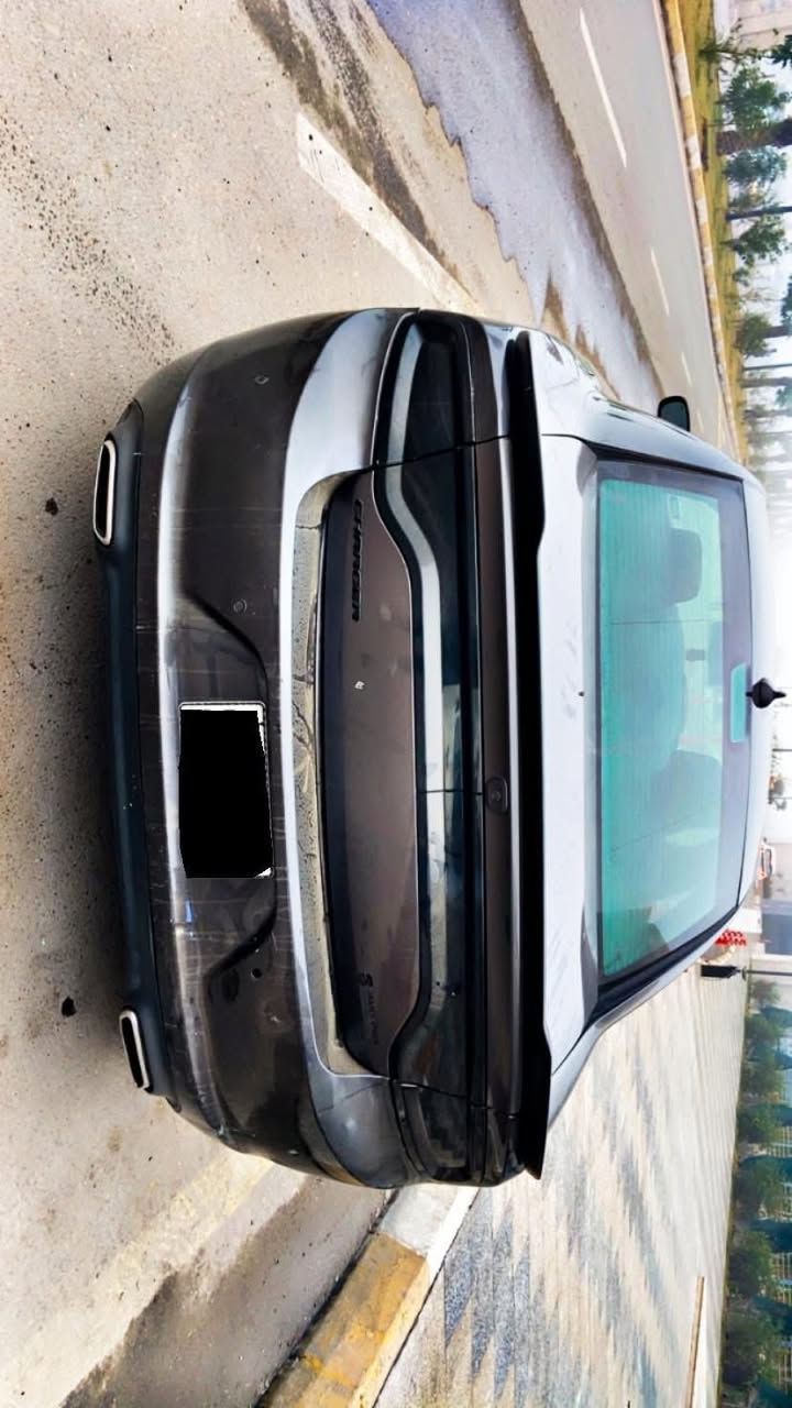 دوج جارجر 2023 SXT
 محرك 6 سلندر 3600
ماشية 40 ميل 
مكينة كير مكفولات بشرط
سياره حيل حلوة ونظيفة 
ماتحتاج مصرف جاهزة من كلشي

نوع الحادث سرقة قطعة باب مع قبق صندوك فقط اصلي مشدودات القطع سايق بدون ايرباك بدون صبغ بدون دواخل وبيهة بارد مكانين مع رصعات 2 بلبنيد وحده وب القماره وحده اثر تحميل على وضعهن باقيات السيارة بدوون صبغ 

صور الحادث خاص 
السعر 22،700
مواصفات 
 شاشة كبيره للتحكم في ايعازات السيارة
تحكم ستيرن جهتين
طقم تاير جديد
تبريد قطعتين امامي خلفي
 سستم صوت متكامل
كشنات كهرباء
 مانع انزلاق
 بصمة ابواب
تشغيل عن بعد
 منافذ USB امامي خلفي
كشنات حضن
حساس خلفي اصل

رقم الاستفسار 
***********
