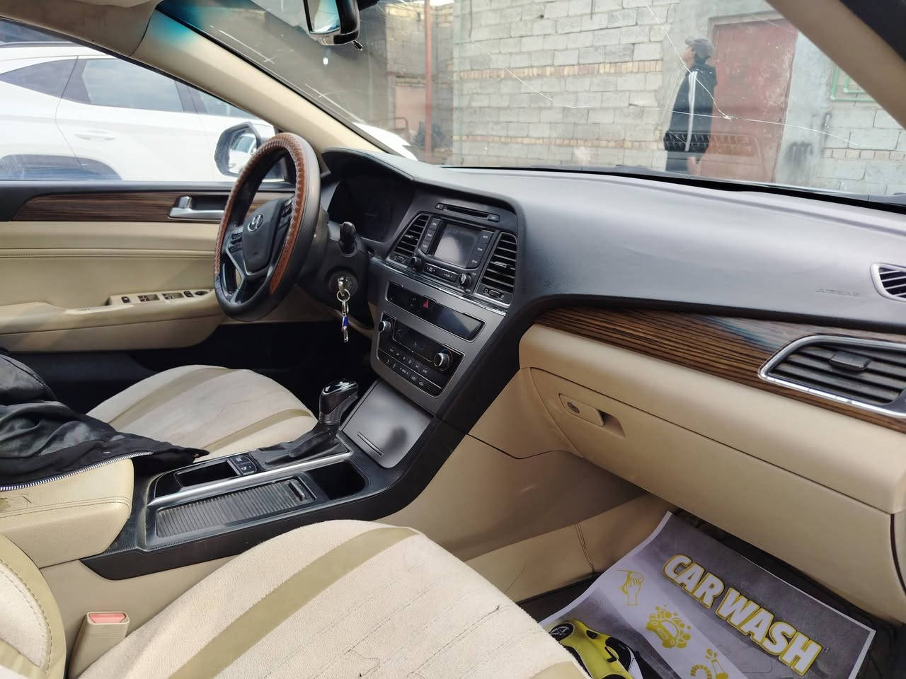 سوناتا خليجي 2016 فول عدا البصمه رقم بغداد انكليزي بسمي لبيع او مراوس بااقل تفاصل أكثر ***********
