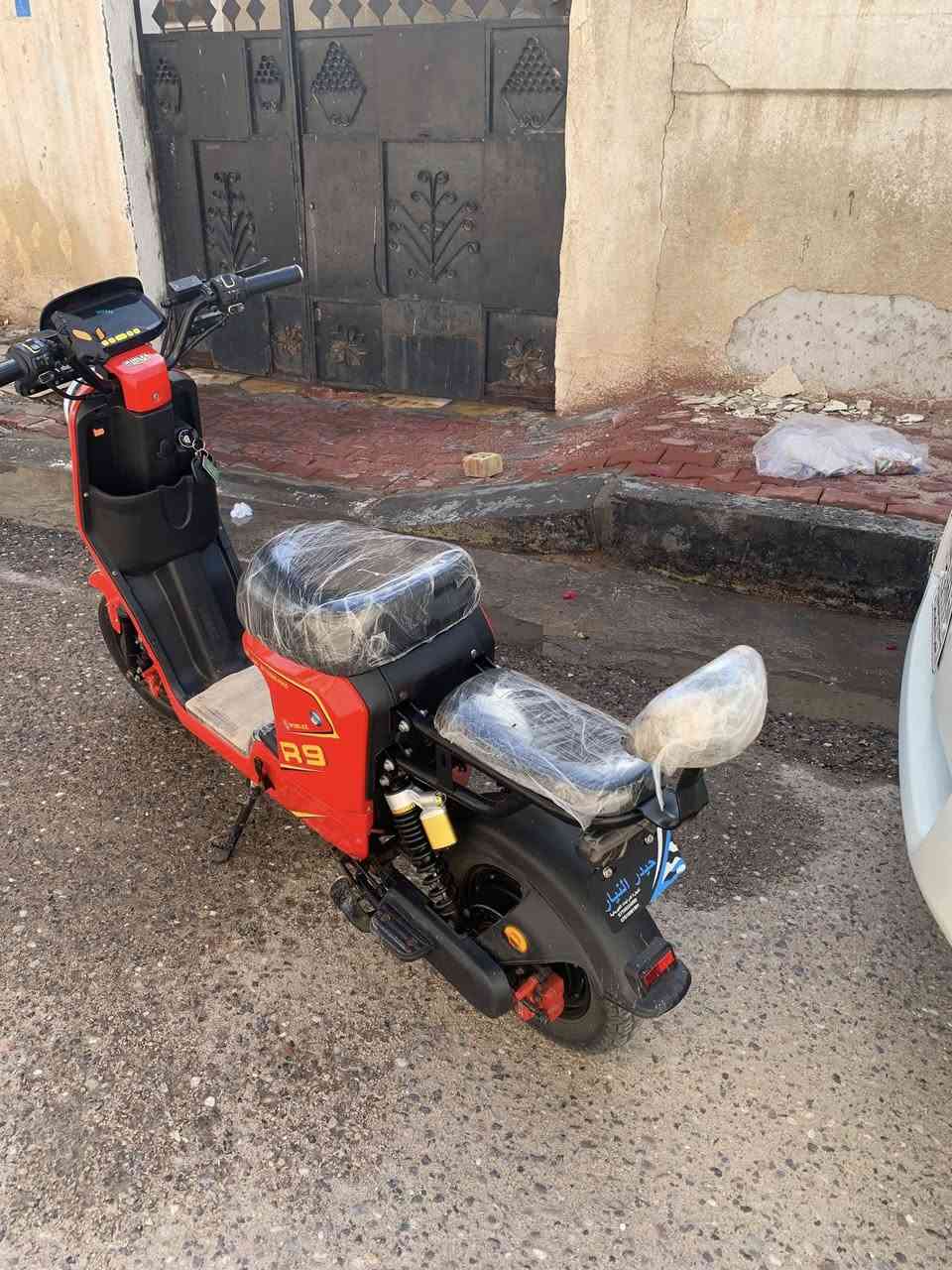 سلام عليكم دراجه شحن  r9 صار شهر من مشتربه
الدراجه نضيفه وجديده كله. وكلش حلوه  وما مستخدمه هواي بس تنشحن وبلبيت حتى ما طالع بيه بس جم طلع رايده ب500


**إذا كنت صاحب هذا الإعلان وتريد حذفه لأي سبب، رجاءا أرسل رسالة إلى الدعم الفني**