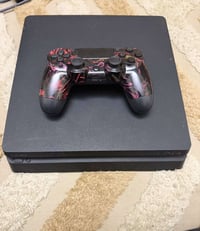 جهازين بلي فور سلم واحد باندل ذهبي ذاكرة ٥٠٠ مكفولات مراوس بتجميعة زين...