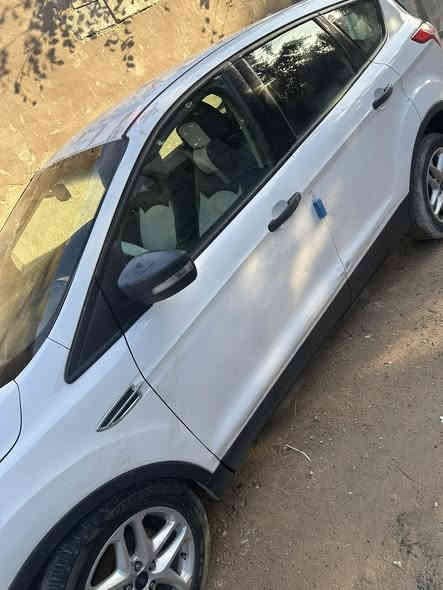 سلام عليكم فورد سكيب 13 محرك 2.5 قوي واقتصادي گير جديد بجيس 6 نمر تبريد كهربائيات كامله تحكم ستيرن كامره خلفيه حداديه جديده رقم شبه مميز مكرر سياره ولله استخدام دوام فقط 

للبيع ب80 ورقه قفل مو سعرها بس اريد اسافر 

تواصل وتساب ***********
