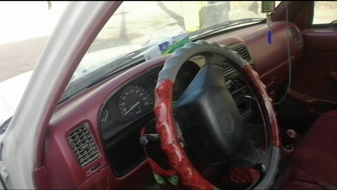 سلام عليكم سيارة للبيع بيكم حمل موديل 2003
سيارة جديدة جاهزة مآل جناي 
مكينة 2700 مكينه وكير واكسن مكفولات 
تخم تايرات جدد كهربائية شقاله رقم ذي قار  تحويل مباشر رقم نكليزي سنويه لل 2029
 سعر 105 ورقه 
العنوان البصرة الحيانيه


**إذا كنت صاحب هذا الإعلان وتريد حذفه لأي سبب، رجاءا أرسل رسالة إلى الدعم الفني**