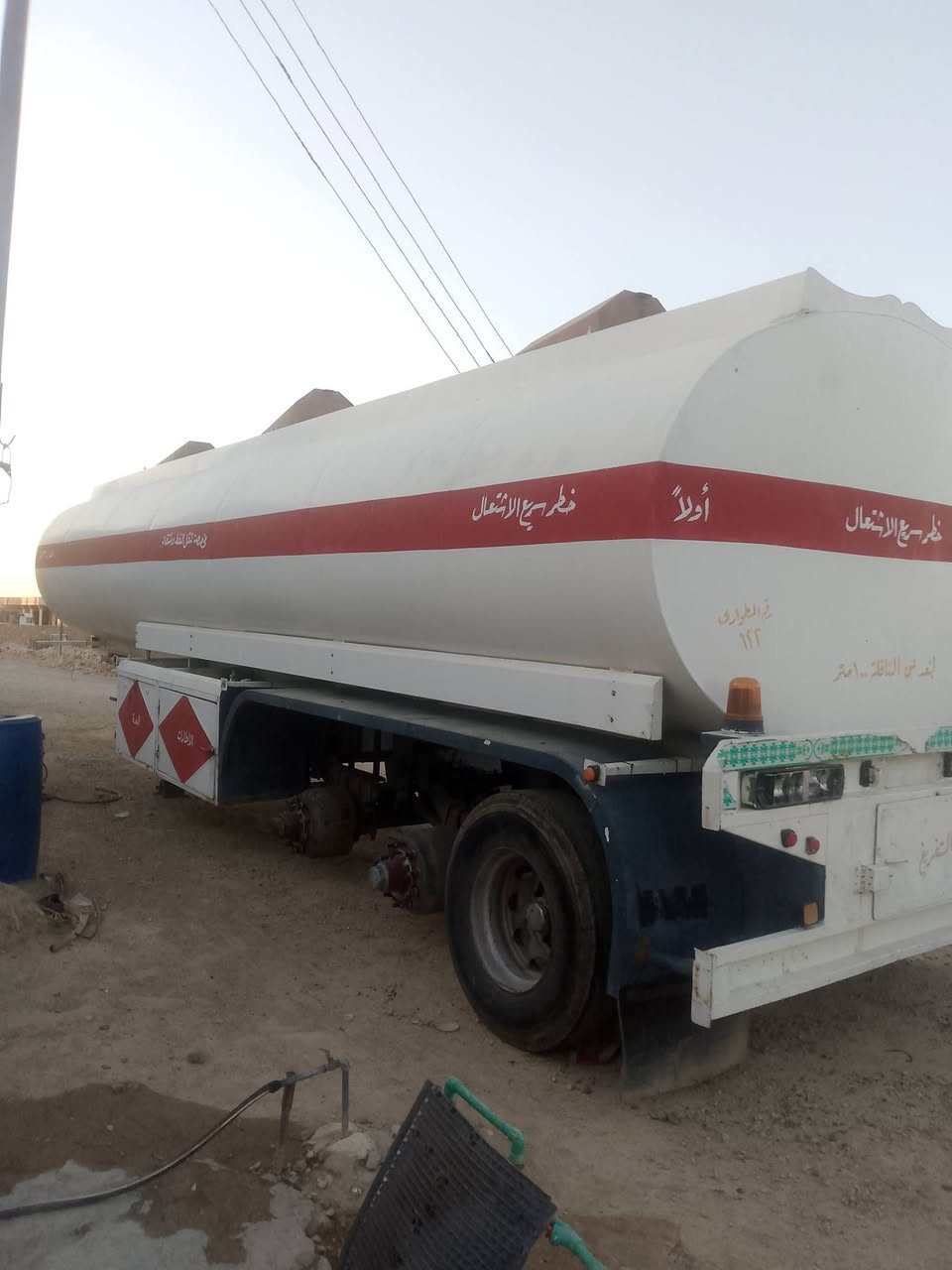 السلام عليكم 
سحال تفصال الموصل بطل نضافه فول 
بدون تاير ويل دناكير 14 صيني 
تانكي فول شغال عل خط جان 
يشتقل عل خام كهربائيات هوا 
السعر 60 ورقه وبي مجال 
***********
