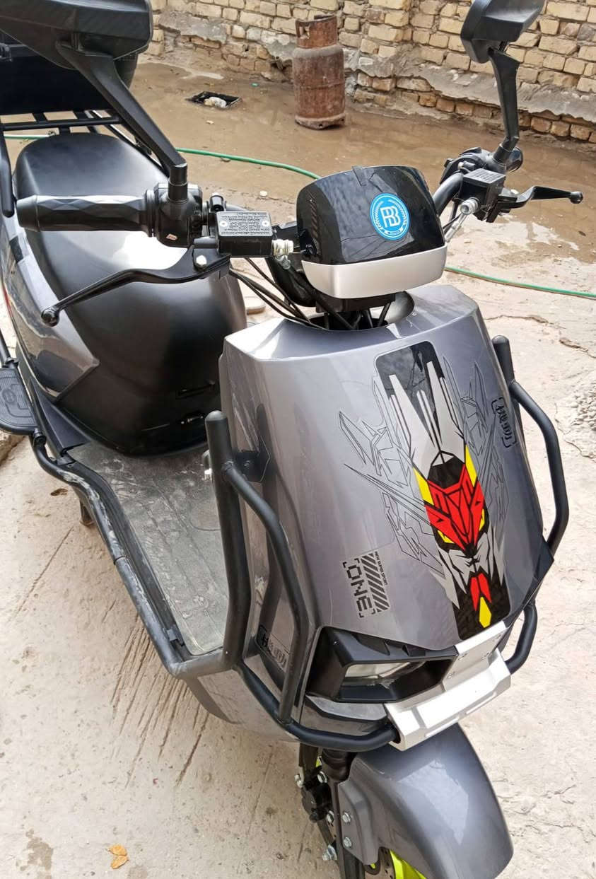 السلام عليكم دراجه شحن للبيع 
‏‪***********‬‏
