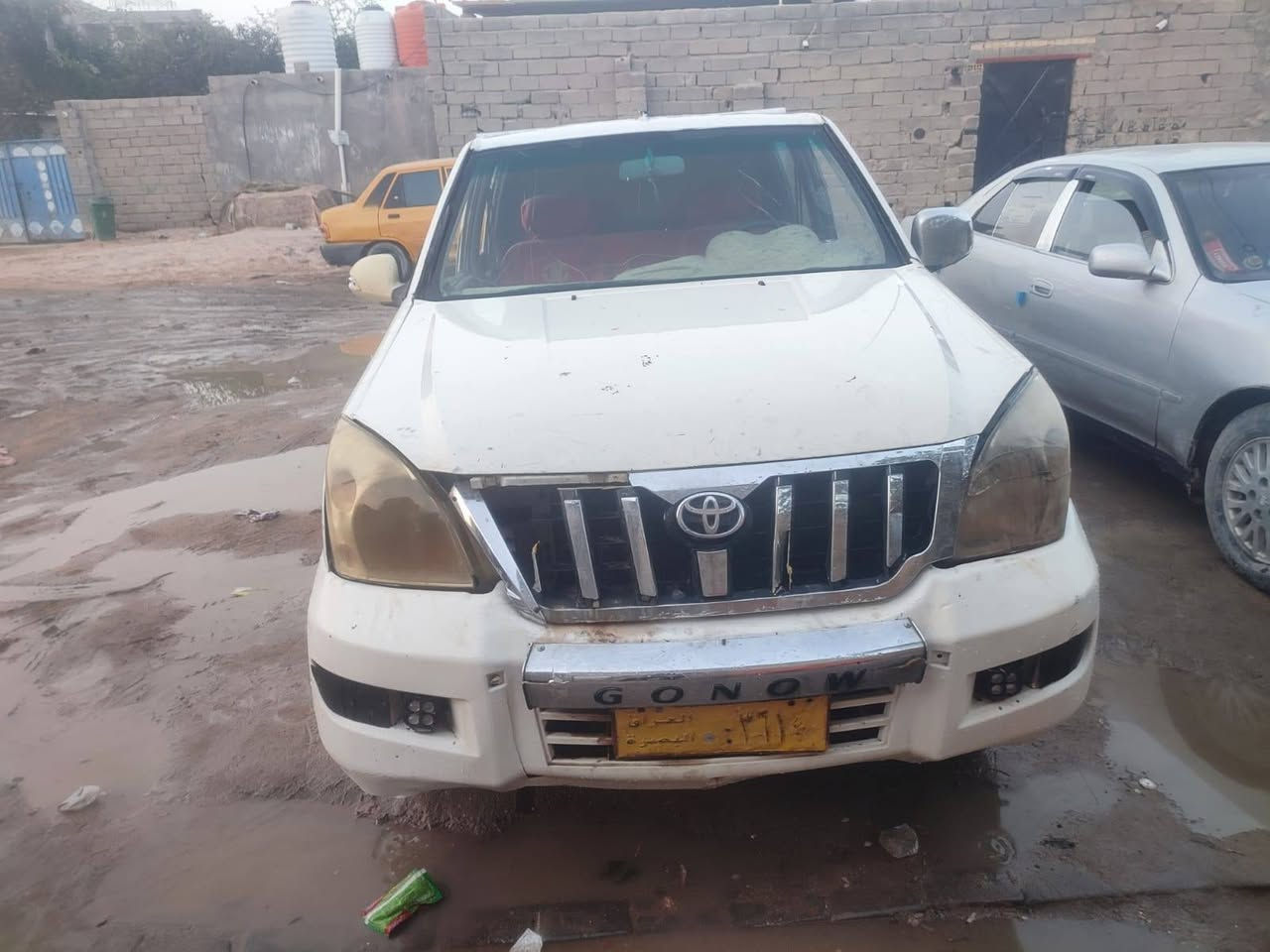 السلام عليكم للبيع بيكم كنو موديل ٢٠٠٧ مكينه وكير خير من الله حداده تايرات كله جديد رقم صدامي راعيه ميت السعر ١٠ وبيه مجال العنوان زبير مكلف بالنشر ***********
