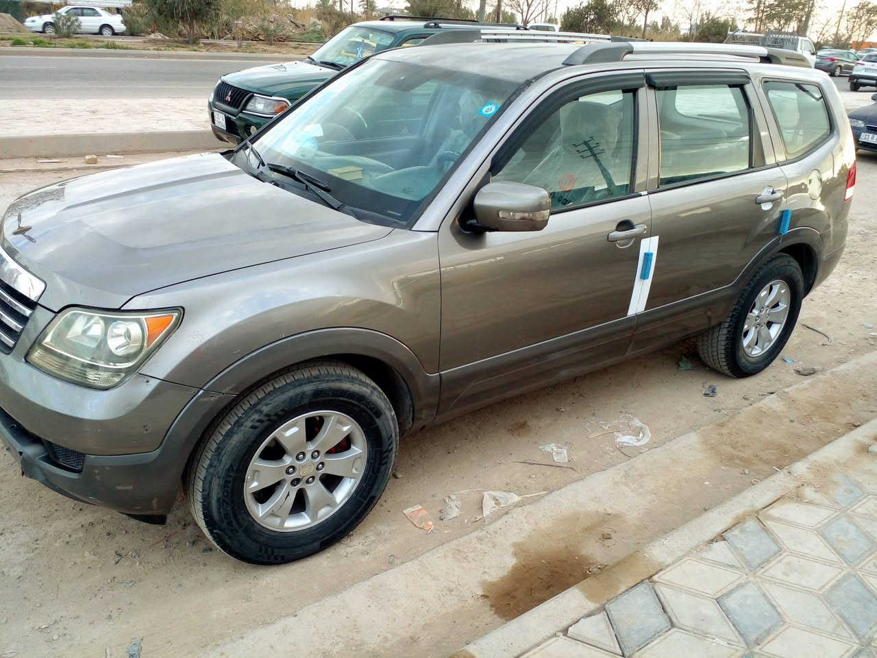 السلام عليكم للبيع او المراوس
بوريجو نفس المهافي ٢٠٠٩ ٧راكب ٦سلندر سنويه لل ٢٨ 
رقم ديالى شاشة اندرويد مثبت سرعة مانع انزلاق 
كير اوتو او عادي صدر امامي وخلفي جديد السعر ١٢٤ 
واتساب ***********
