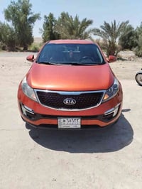 سياره للبيع  نوع: كيه سبورتج  موديل : 14  خليجي بيها 5 قطه 2 تبديل و 3...