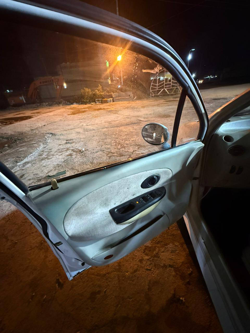 كيوكيوا 13
رقم بغداد سياره
كير اوتوا
كفاله ضرر

السعر 25 قفل 

***********
