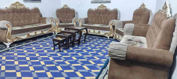 تخم ملكي 10 مقاعد نضيف حيل مابي اي ضرر اخو جديد سعره 400 وبي مجال مكاني كربلاء حي العامل يوجد توصيل بكروه *********** يوجد واتساب
