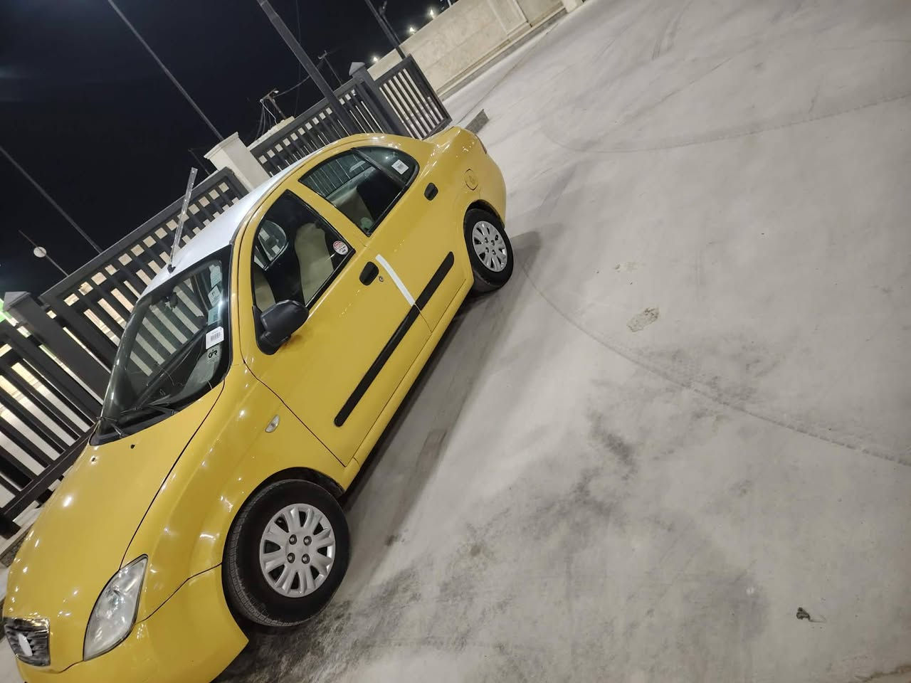 سلام عليكم طيبه البيع موديل 15 مكفوله مكينه وكير باتري جديد حداديه جديده باتري جديد كهربايات كلها شغاله مصفره هيئه وغرامات سنويه 28 تحويل ثاني    يوم سعر 42 رقم ***********  مكانك سياره واسط كوت مركز المدينة رقم ***********
