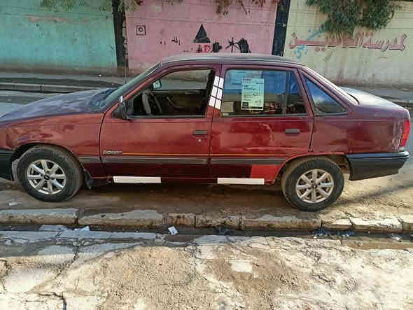 كاديت موديل 91 محرك 16سنويه خضره  شرط الوكاله ولتحويل من الشرعي كابون بيها محرك بي نفخ كير شرط طخم تاير جديد باتري جديد وايرمنيه شغاله السعر 16 وبيها مجال  ***********/***********
