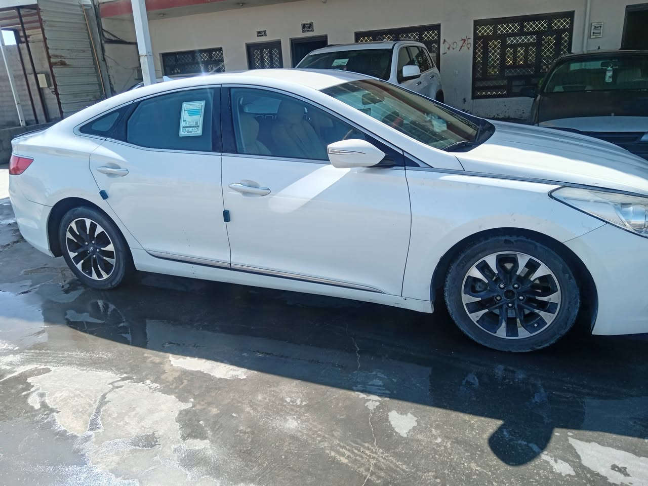 البيع ازيره موديل ١٤ خليجي رقم دهوك الجديد تحويل مباشر السياره
نص فول كير مكينه صدر كفاله السعر ١٢٠ وبيهه مجال مكان السياره الا انبار ***********
