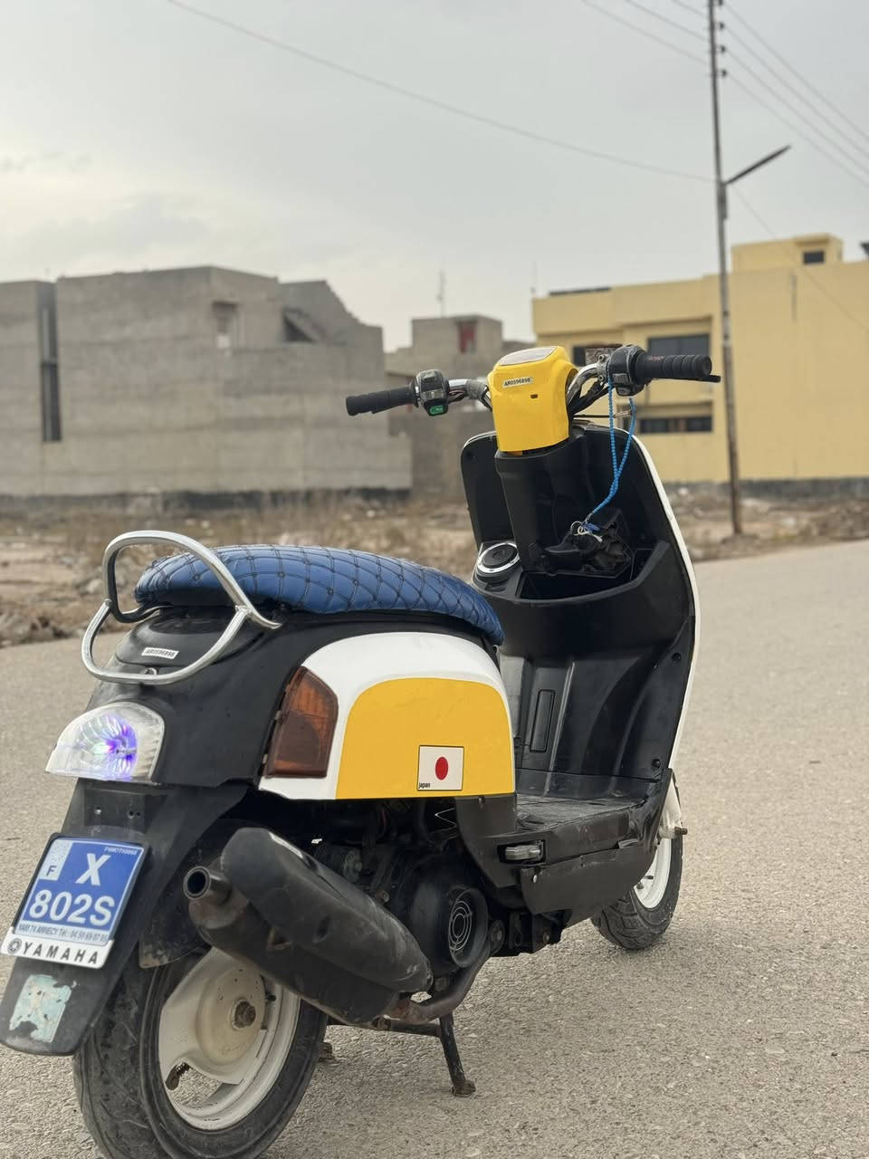 بولـيس 2008 كابريتر للـبيع الدراجه جاهزة الاخر حبايه اي نقص مابيها كلها شغاله هندر سلف اشاير كلوبات دشبول سرعه كيج بانزين كلشي شغال  مكينتها حلوة متسمع اي صوت تجي  سعرها 475 وبيها مجال كلش قليل للشراي بيها صالنصه رياضي Fm 
مكانها ديالى الخالص هبهب للاستفسار ***********
