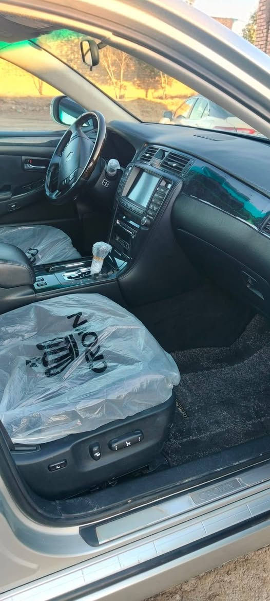 شاهينه كصه قماره اثلث
داخل اسود ملكي 3دكم ويل دنكه
متوم طبق الأصل حجز استماره ذي قار
السعر 53  وبيها مجال العنوان ناصريه
***********
