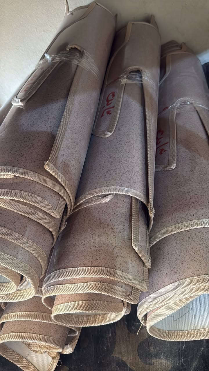 تخفيضاتت ستاركس…سفاري ستاركس متوفر جميع الالوان وجميع الموديلات سعر 75 الف فقط جمله ومفرد ومتوفر توصيل لكل المحافضات 
***********
***********ديالى بعقوبه تقاطع القدس محلات ابو شبل ❤️
