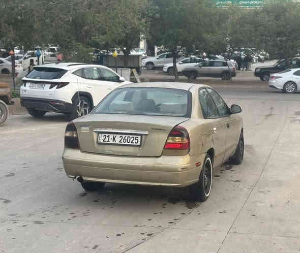 دايو لانوس موديل 2000 
رقم سليمانية رقم سنويه كله جديد 
گير توماتيك گير محرك بشرط كلش جديد 
تبريد ثلج 🥶🥶 تدفئة شغال 🧭
السياره دينار مصرف مابيها جاهزه 
السياره بدون ضربه فقط يحتاجلها صبغ جماليه 
عنوان كلار قضاء سليمانية 📍
السعر 42 وبيها مجال للطيبين 💵💸
الهاتف *********** كالار, السليمانية
