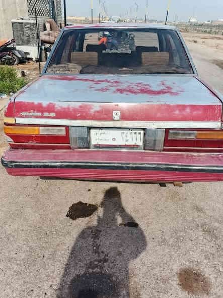 سلام عليكم سوبر للبيع 
موديل 85 رقم بغداد سنويه عضم بعدهي مامحولين لوحات مالك بغداد السعر 20 أو بيه مجال المكان ديوانيه قضاء الشاميه الاستفسار ***********
