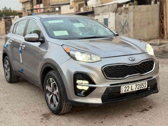 للبيع كيا سبورتج موديل 2021 لون سمنتي كلش حلو بدون حادث السياره كلين بدون صبغ بيها بس بارد مكانين زغار سياره كفاله من ال صبغ ولا شخوط ولا تكحيل ولا تبديل بشرط السونار شواصي ولغود مكفولات كير ومحرك 2400 رقم شمالي الدولي الجديد ب اسمي شخصيآ تريد تحويل وكاله ثاني يوم هزه وفحص جديده سنويه جديده لحد 2030 يعني سياره ما عوزها مصرف ربع دينار جاهزه تخم تايرات جديد صدر جديد سياره مال بيت ع ايدي وما بيها نقص جاهزه داخل لونين سياره بصمه تشغيل تشغيل عن بعد  شاشه كبيره وكامره فول تحكم ستيرن كشنات تتفئه جهتين كروز مثبت السرعه مانع الانزلاق قطعتين تبريد مركزي منفصل نضام صعود ونزول منحدرات مود درايف ثلاثه انضمه قياده سبورت وسمارت وايكو اقتصاد البانزين وبعد بيها مواصفات اكثر / مكان السيارة بغداد-الرصافه  للاستفسار الاتصال على الرقم *********** وبيه واتساب#السعر_167 مجال بسيط
