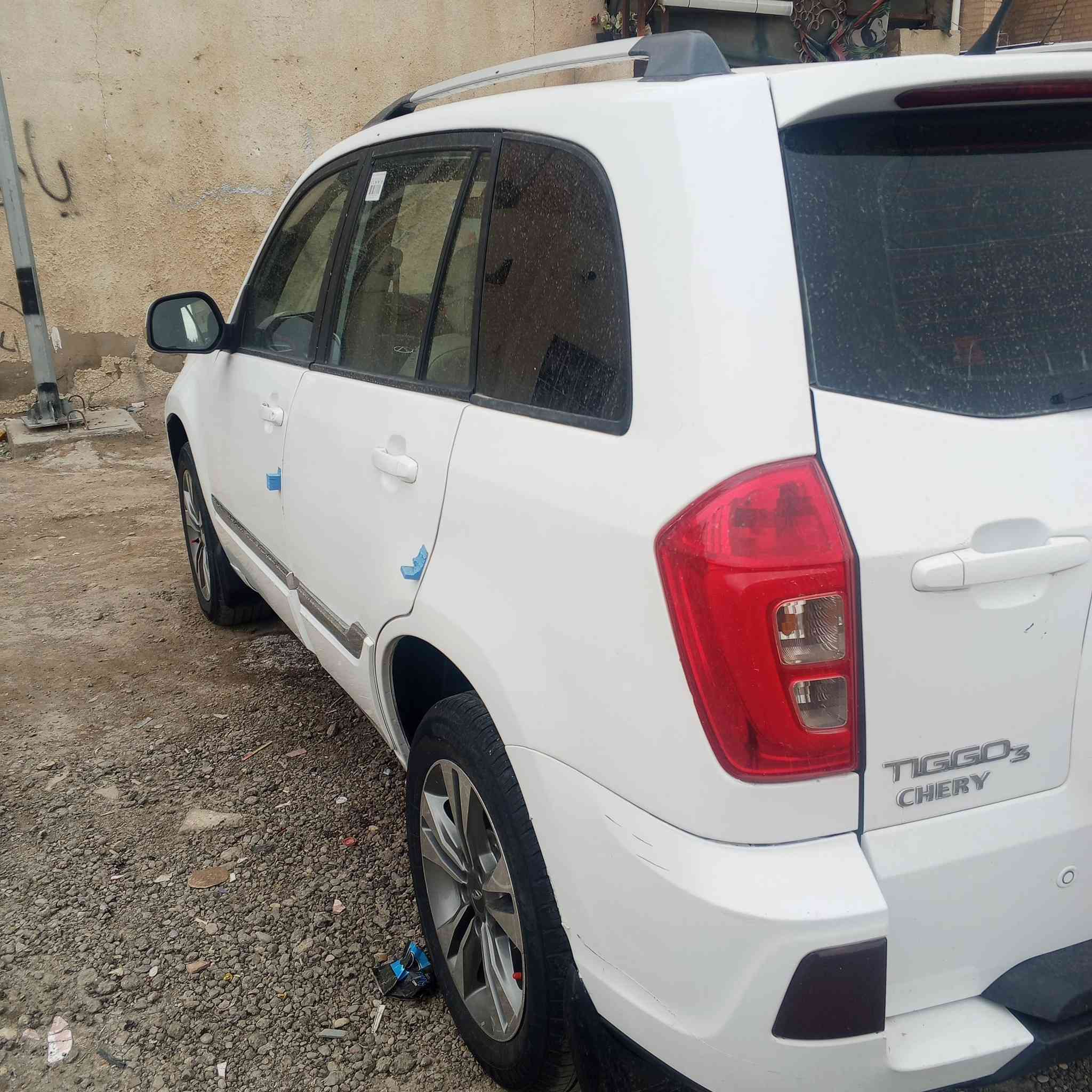 تيكو رقم بابل موديل 2018مرفوع الحجز مكينه كير تبريد حداديه تخم تاير ماشيه 115الف تحويل مباشر فتحه بالسقف تحكم استيرن حساسات خلفيه بدون ضربه فقط رش صبغ اربع قطع اثر اشخوط  بدون دواخل مكان السياره واسط مركز المدينة السعر البيع 78ورقه ماكو هيج سعر اتصال***********
