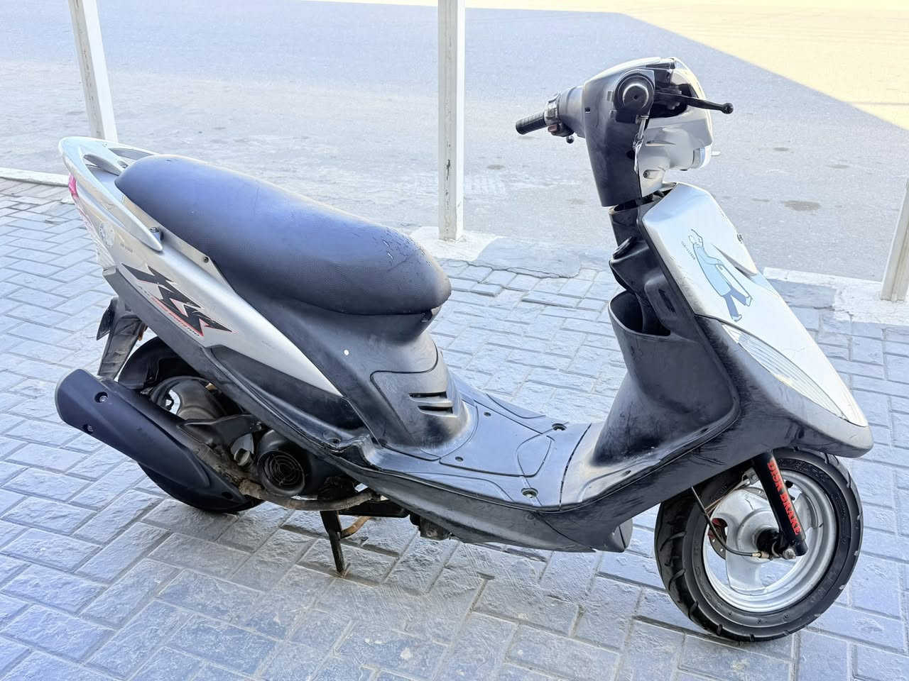 ماكس عدلة مكفولة ختم واحد ماناقصها شي كلشي شغال كهربائيات كلها شغالة السعر مليون و50 وبيها مجال مكاني بصرة ياسين خريبط
***********
