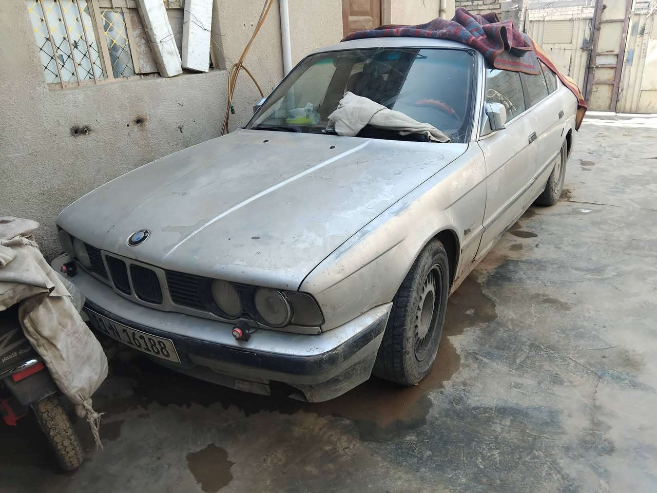 بي ام 535موديل 1991رقم بغداد دولي  شرط تحويل 
الف غرامات مو عليه كهربائيات كله شغال تبريد ثلج 
سياره مكفوله من ضربه  وصبغ وخياس 
بيه ترتيبات بسيطه
بيع او مراوس 
السعر 48 بي مجال 
***********
