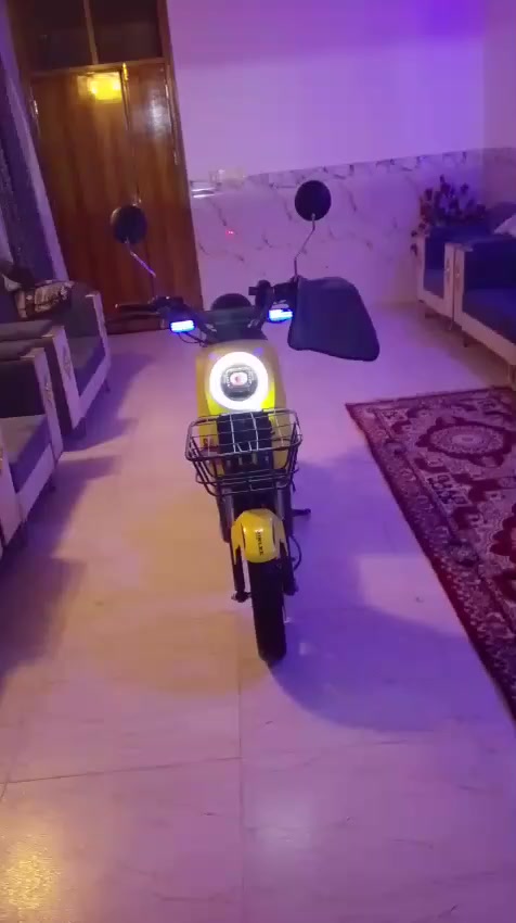 النجف الاشراف
دراجه وارت 9 للبيع 
خمسه بطاريه والسرعه 99 
والتواصل على هذا الرقم 
***********
ما هو سعر 550
