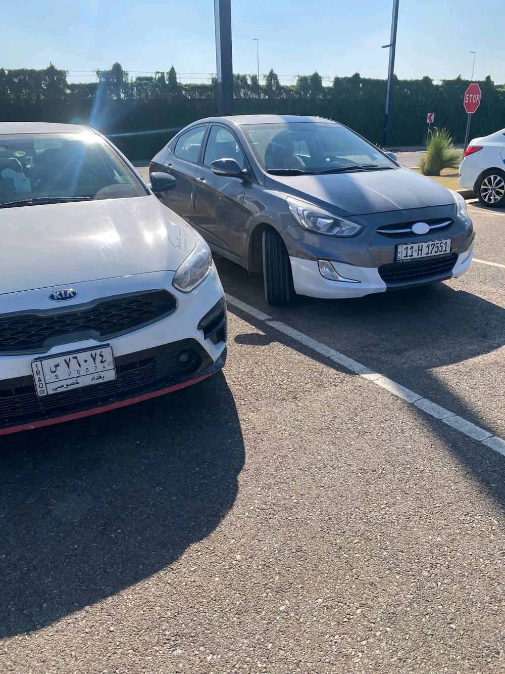 سلام عليكم

اكسنت 2016خليجي الشركه العامه 

ماشيه 95 الف حقيقي عل فحص

مكينه 1600دوش

اشاير مري 

لايت ماطور

تحكم ستيرن جهتين

ايكو 

ويل كب كروم

حساسات خلفيه

شاشه اندرويد اوتو و ابل كار بلي وكامره خلفيه

يدات نيكل 

السياره كامله مابيها اي نقص صدر قبل شهر سويته 

تخم تاير اقل الشهر 

التبريد هاذه الموسم بدلت منضومه تبريدها ثلج كذالك التدفئه 

دهن كير بدلته بل وكاله يم ابو جعفر المنصور

باتري و ادامه كامله مجاول جدد اول بارحه شادهن بلكات جدد السياره درهم متصرف عليها الله شاهد تجي تشوفها  بعينك 

رقم بغداد انكليزي سنويه وهزه جديده و السياره ب اسمي شخصياً

سونار مرفق بيها نص الباب صبغ وحاليا بي جلاح لئن راشينه كلير  اني ابيع الباب كله 

وبيها بارد بسيط بصفحه السايق و السونار مرفق

كير مكينه صدر تبريد كفاله من الفتح كذالك 
 سعرها حلو بلعافيه عل ياخذها سياره جاهزه من كل النواحي
***********

بغداد الاعلام